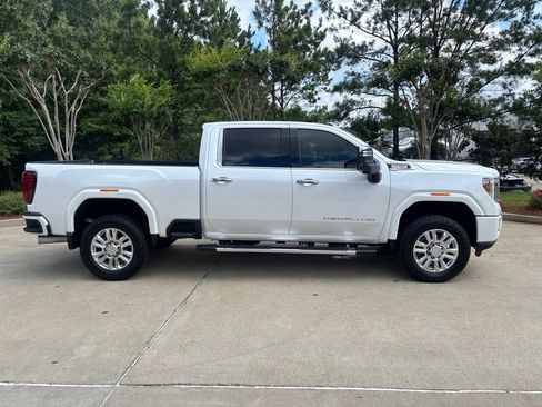 Used 2022 GMC Sierra 2500 Denali w/ Denali Ultimate Package AWD/4WD image 9
