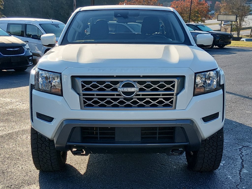 Used 2023 Nissan Frontier SV AWD/4WD image 9
