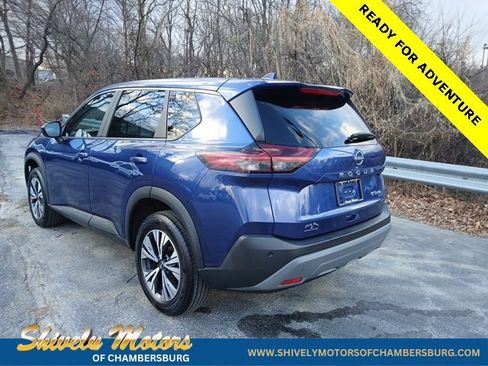 Used 2023 Nissan Rogue SV image 4