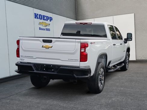 New 2026 Chevrolet Silverado 2500 Custom w/ Custom Value Package AWD/4WD image 5