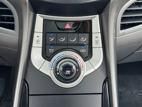 Used 2011 Hyundai Elantra GLS image 22