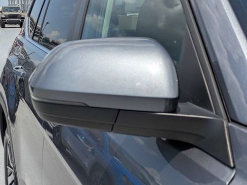 Used 2021 Volkswagen Atlas SE FWD image 12