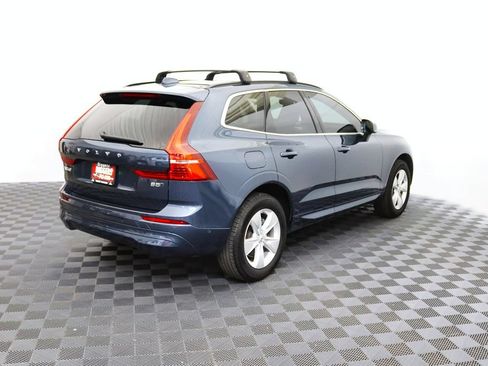 Used 2022 Volvo XC60 B5 Momentum AWD/4WD image 8