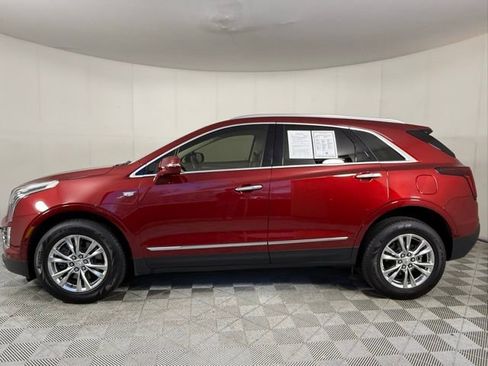 Used 2020 Cadillac XT5 Premium Luxury FWD image 3