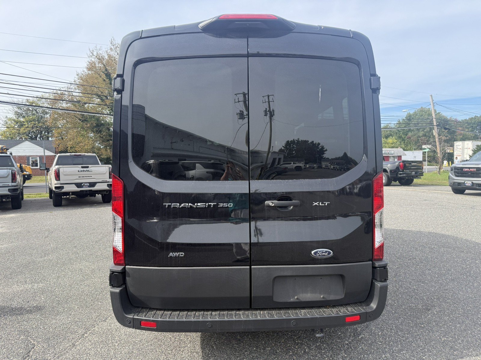 Used 2025 Ford Transit 350 XLT AWD/4WD image 4