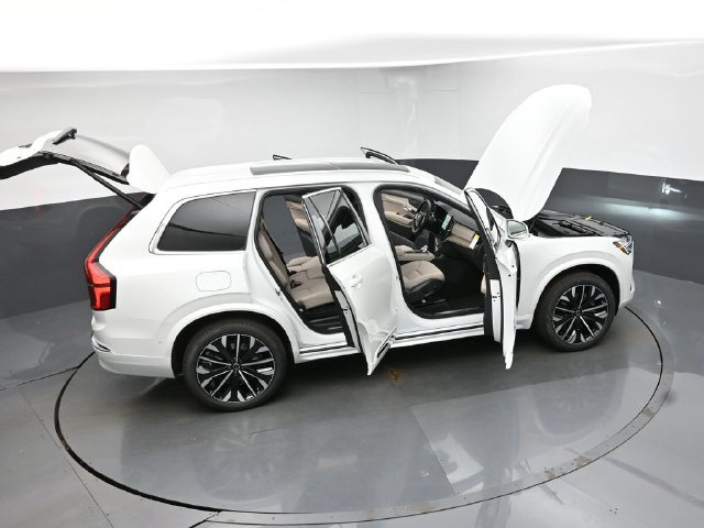 New 2027 Volvo XC90 B5 Plus AWD/4WD image 49