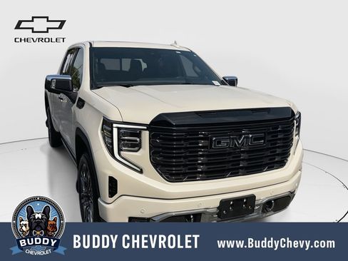 Used 2025 GMC Sierra 1500 Denali Ultimate AWD/4WD image 1