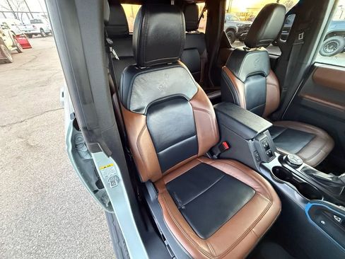 Used 2021 Ford Bronco Outer Banks image 17