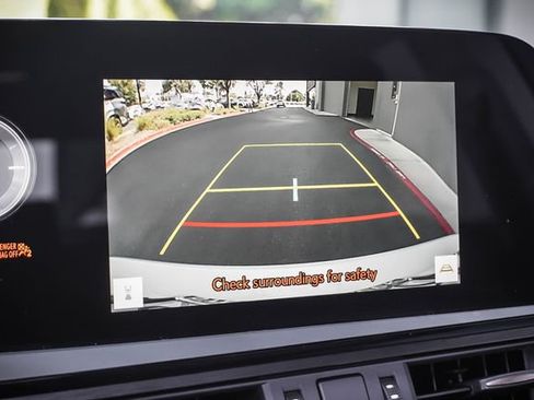 Certified 2025 Lexus ES 300h w/ Premium Package FWD image 15