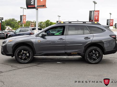 Used 2025 Subaru Outback Wilderness AWD/4WD image 17
