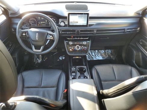 Used 2021 Lincoln Corsair AWD w/ Premium Package image 23