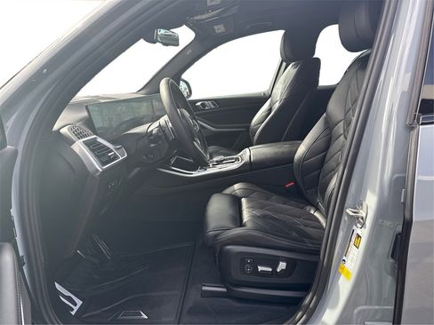 Certified 2024 BMW X5 sDrive40i w/ M Sport Package image 9