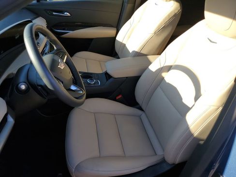 Used 2024 Cadillac XT4 Premium Luxury w/ LPO, Floor Liner Package image 5