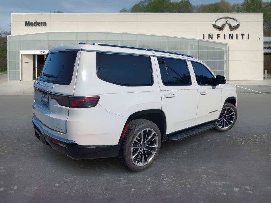 Used 2024 Jeep Wagoneer Series II w/ Premium Group I AWD/4WD image 4