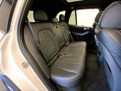 Certified 2023 BMW X5 xDrive40i w/ Premium Package AWD/4WD image 21