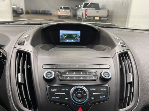 Used 2019 Ford Escape S FWD image 9