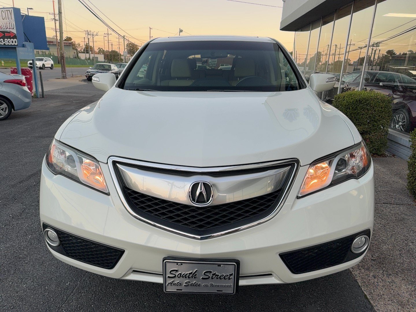 Used 2013 Acura RDX w/ Technology Package AWD/4WD image 32