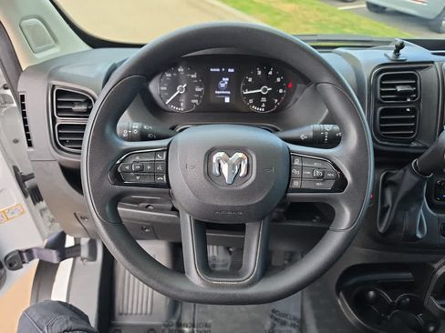 Used 2026 RAM ProMaster 2500 w/ Convenience Group FWD image 12
