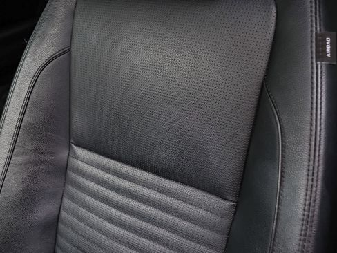 Used 2020 Land Rover Discovery Sport S image 27