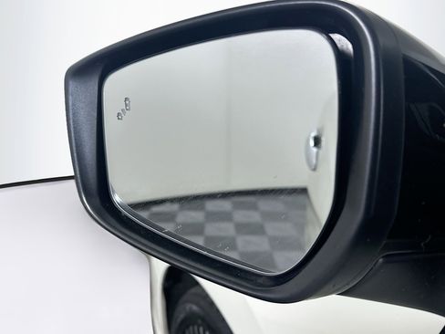 Used 2024 Nissan Leaf SV Plus image 16