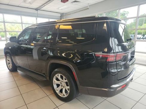 Used 2022 Jeep Wagoneer Series I w/ Premium Group I RWD image 10