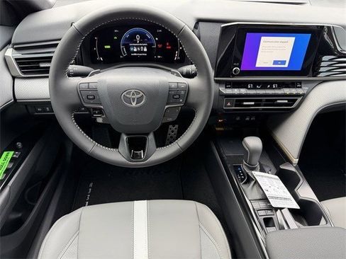 New 2026 Toyota Camry SE image 12