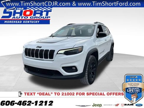 Used 2022 Jeep Cherokee Latitude w/ Trailer Tow Group image 1