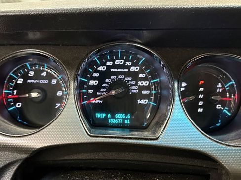 Used 2012 Ford Taurus SEL image 5