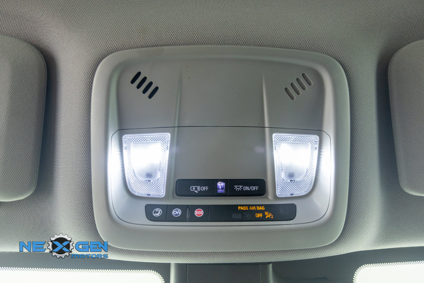 Used 2023 Chevrolet Malibu RS FWD image 25