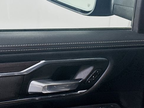 Used 2025 RAM 1500 Laramie image 13