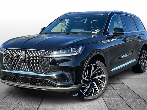 New 2025 Lincoln Aviator Reserve w/ Equipment Group 201A image 2