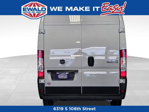 New 2026 RAM ProMaster 2500 w/ Premium Convenience Group FWD image 21