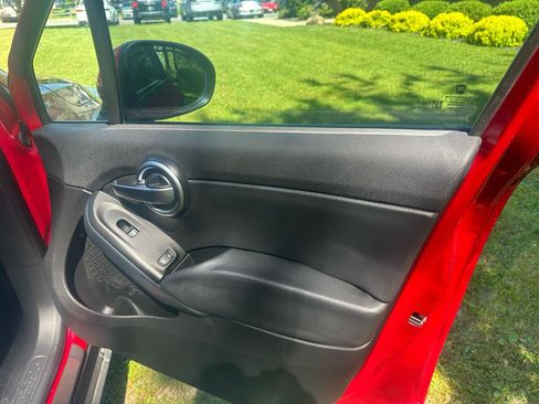 Used 2018 FIAT 500X Lounge FWD image 17