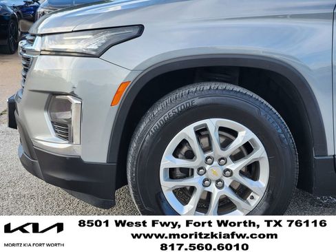 Used 2023 Chevrolet Traverse LS FWD image 8