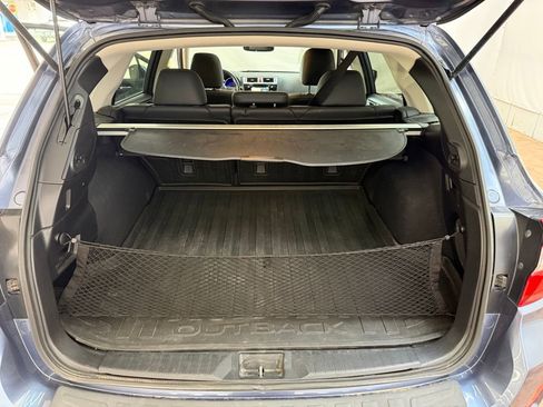Used 2016 Subaru Outback 2.5i Limited image 19