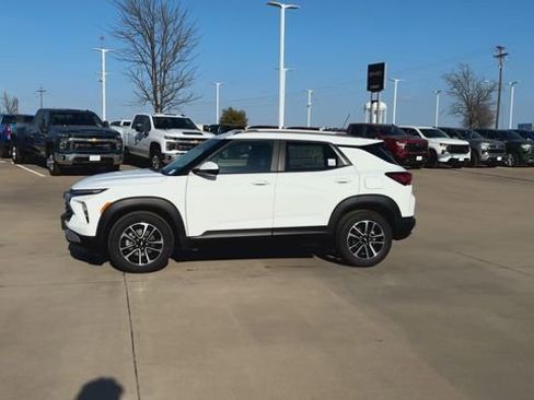 New 2026 Chevrolet TrailBlazer LT w/ Convenience Package image 6