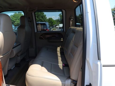 Used 2002 Ford F350 Lariat AWD/4WD image 16