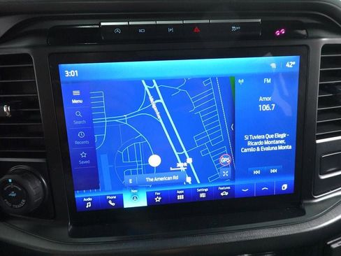 Used 2024 Ford F150 Lariat w/ Equipment Group 502A High image 19