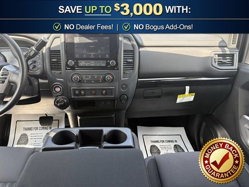 Used 2024 Nissan Titan SV AWD/4WD image 20