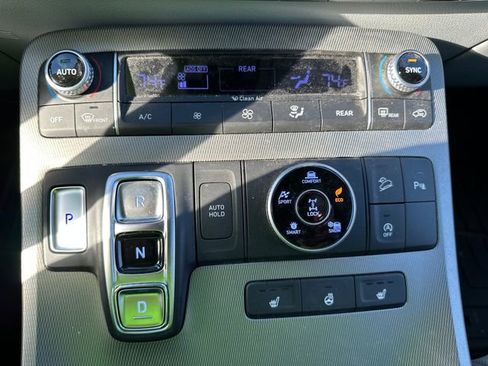 Certified 2022 Hyundai Palisade SEL w/ Premium Package image 16