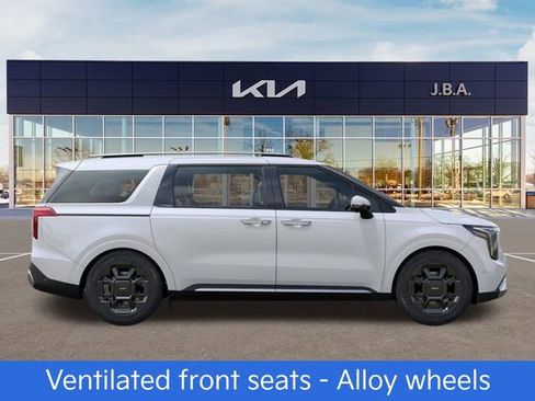 New 2026 Kia Carnival SX image 8