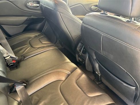 Used 2023 Jeep Cherokee Altitude Lux image 18