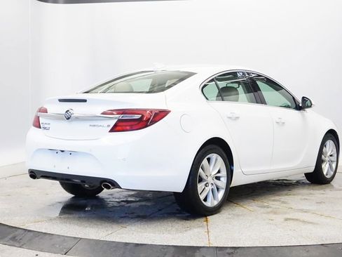 Used 2015 Buick Regal Premium w/ Experience Buick Package image 5