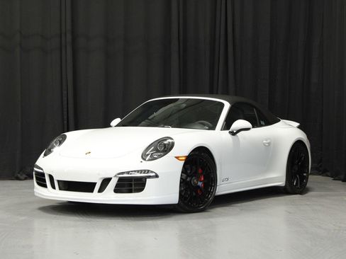 Certified 2016 Porsche 911 Carrera GTS RWD image 1
