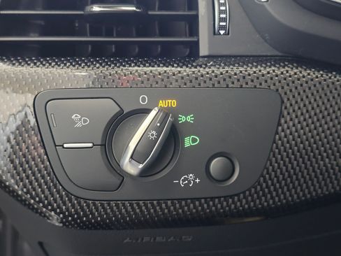 Used 2023 Audi S4 Premium Plus w/ Premium Plus Package image 38