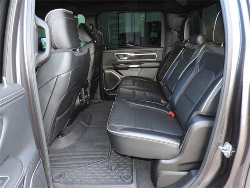 Used 2022 RAM 1500 Laramie w/ Sport Appearance Package image 17