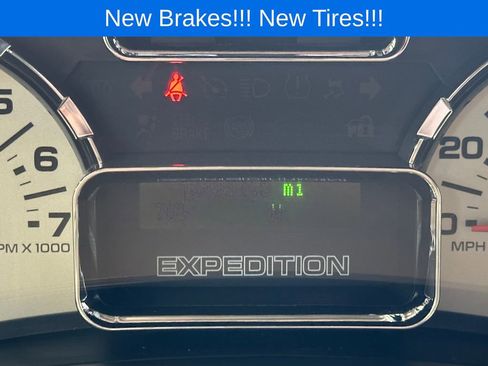 Used 2011 Ford Expedition EL XLT AWD/4WD image 18