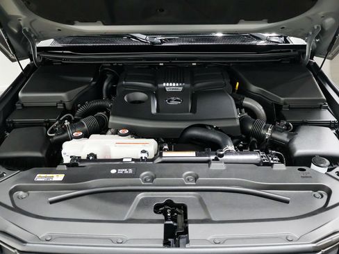 Used 2026 Lexus GX 550 w/ Accessory Package (2T) image 63