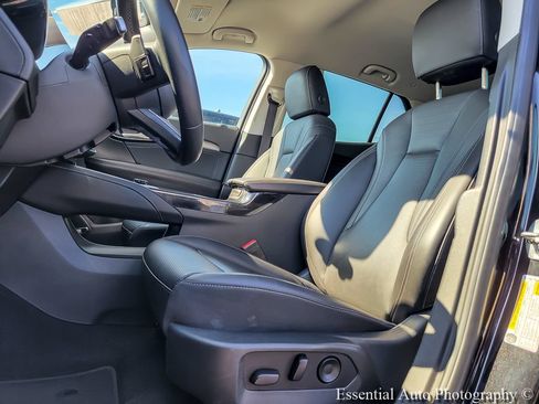 Certified 2024 Buick Envision Preferred AWD/4WD image 7