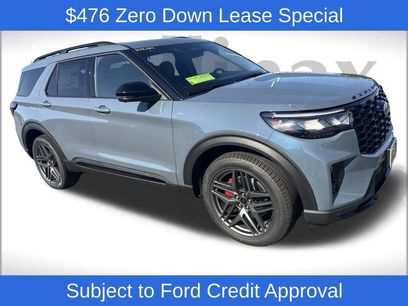 New 2025 Ford Explorer ST-Line w/ Premium Package
